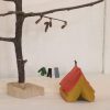 Zelt mit Wäscheleine, Holz